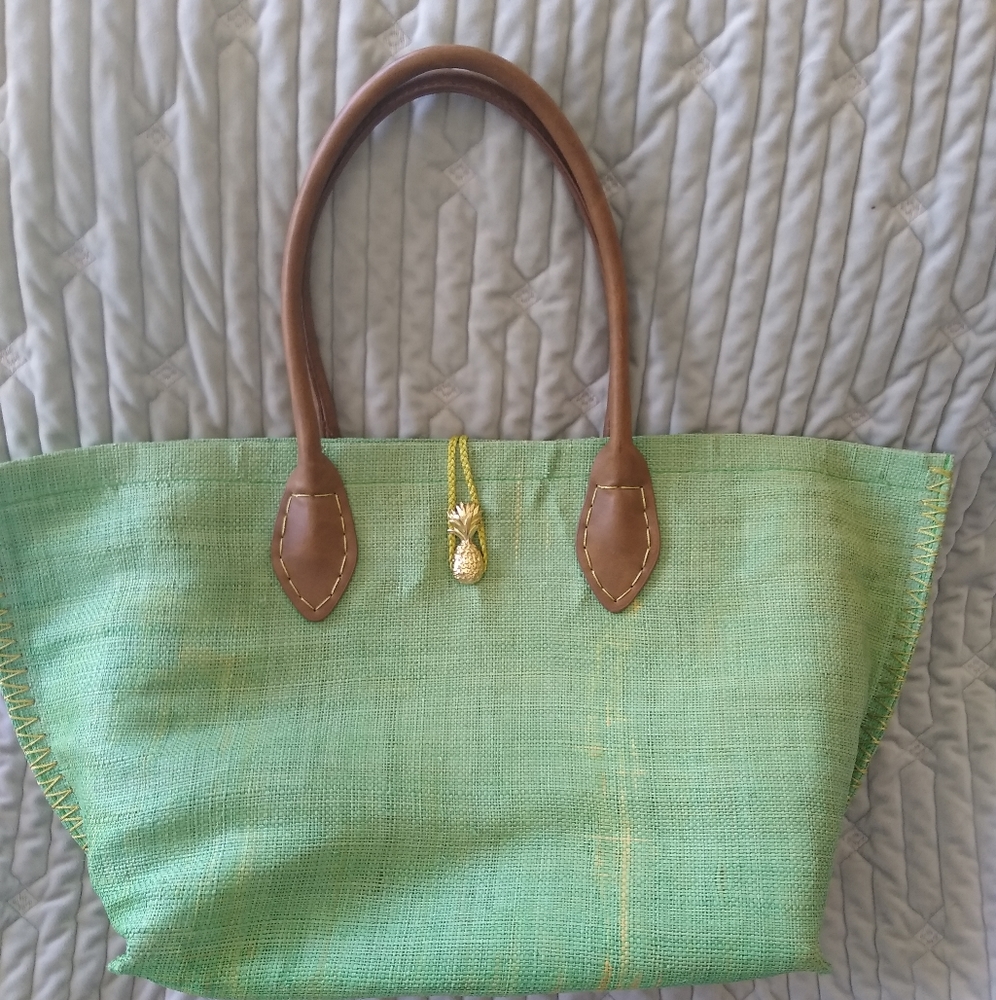 - Lilly Pulitzer tote pineapple women's
